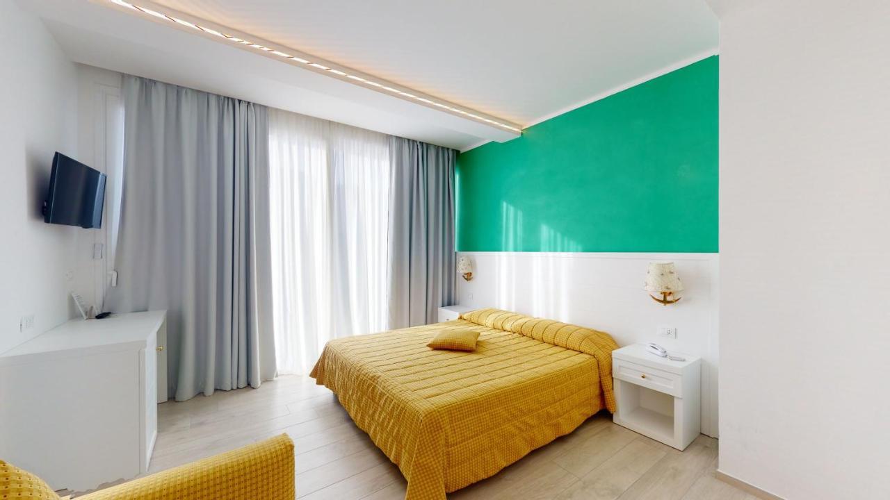 Hotel Zunino Spotorno Exterior foto